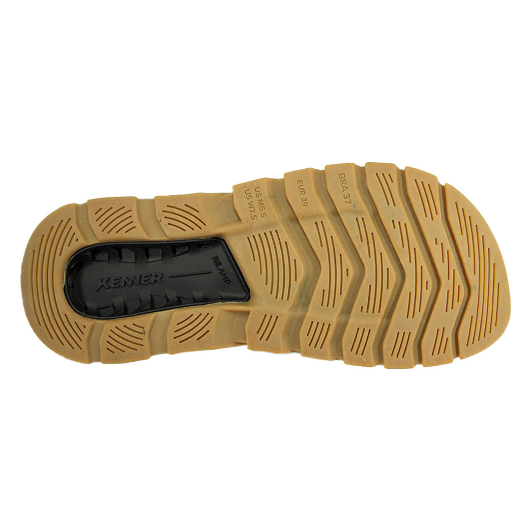 Chinelo Kenner Rakka
