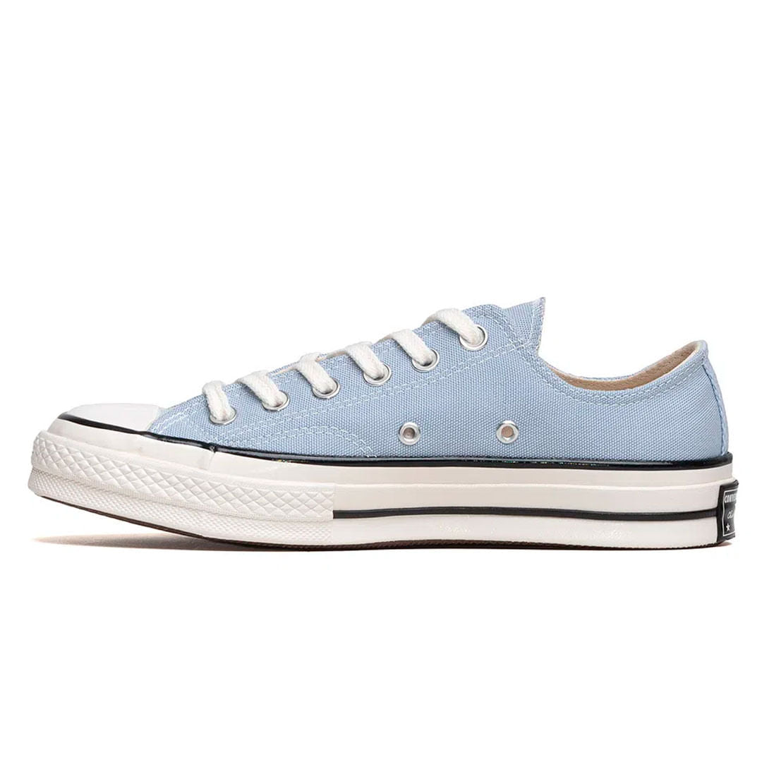 Tênis Converse Chuck