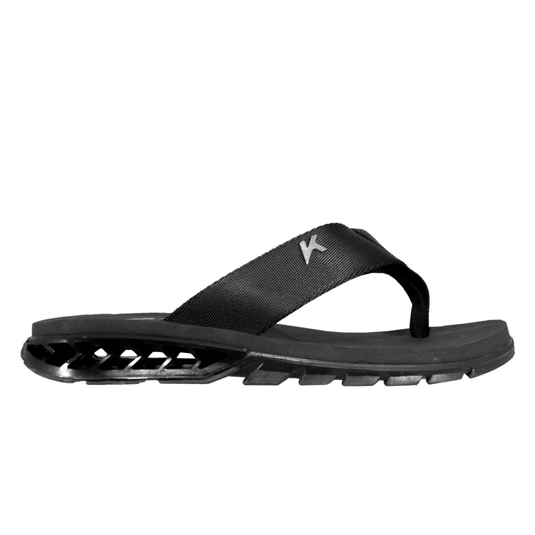 Chinelo Kenner Rakka