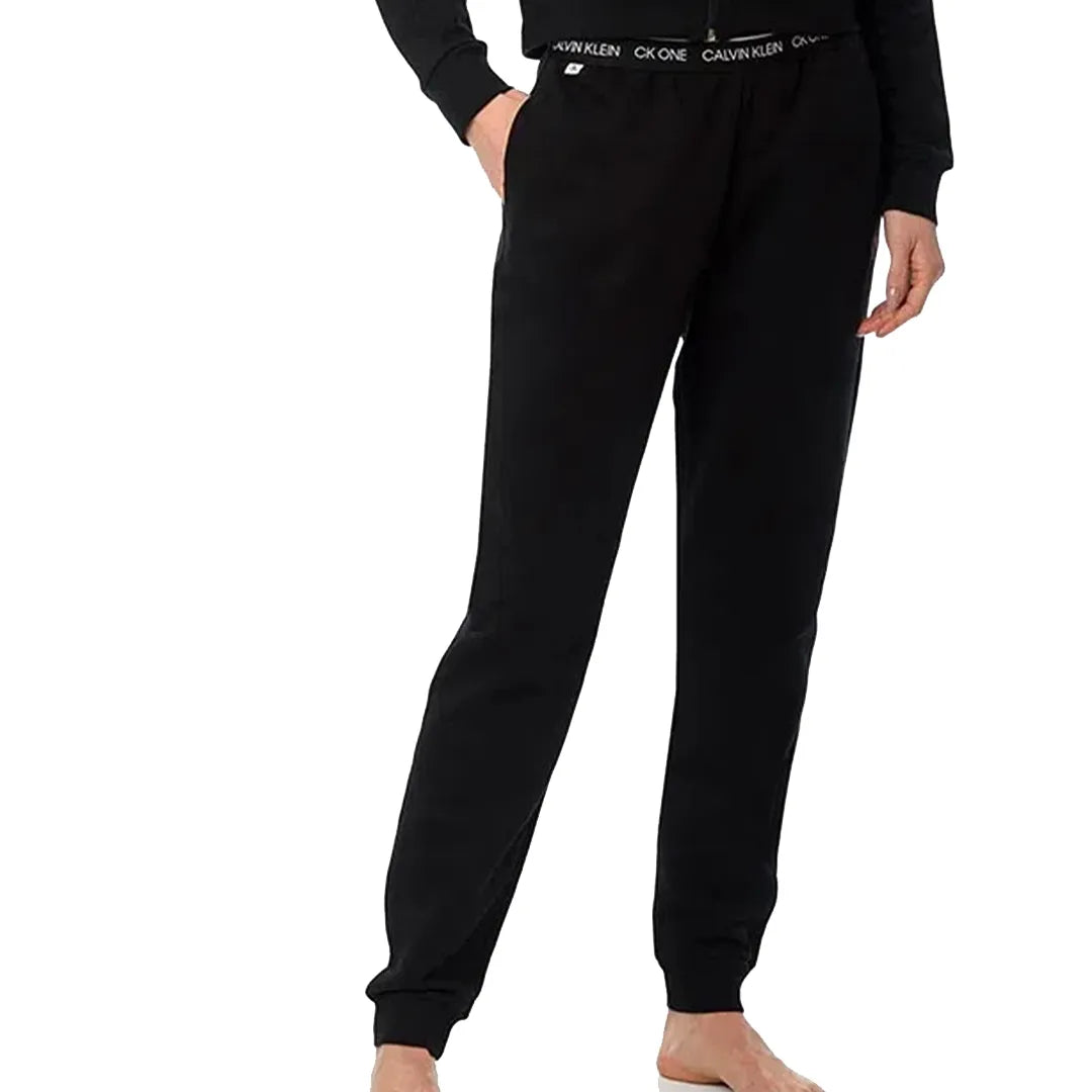 Calça Calvin Klein Justa Basic