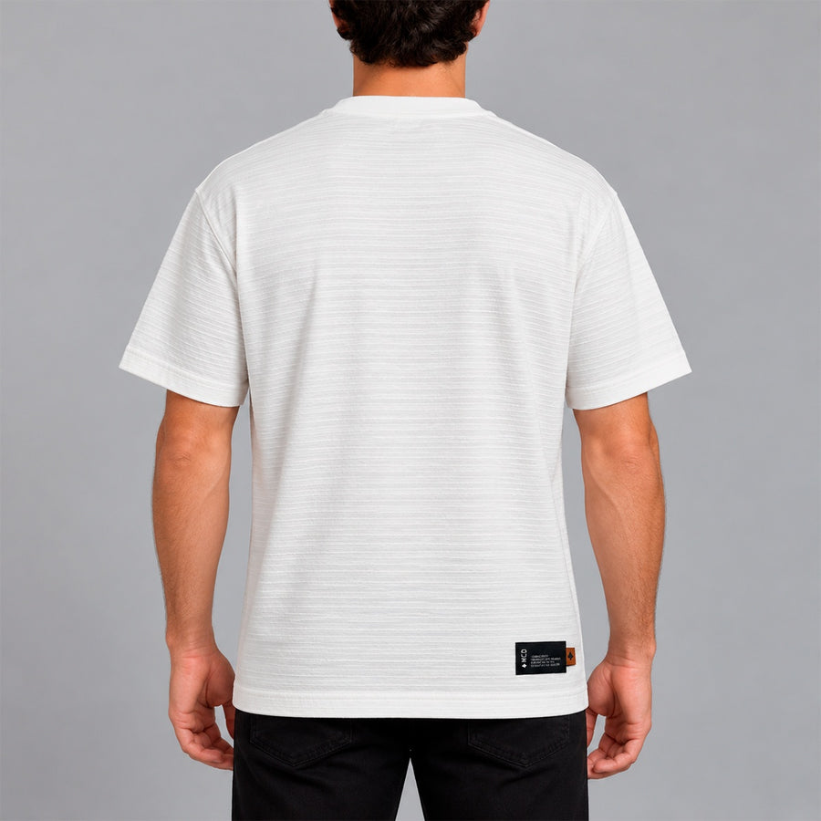 Camiseta MCD Box Fit More Core Masculino — Etiqueta acima da barra