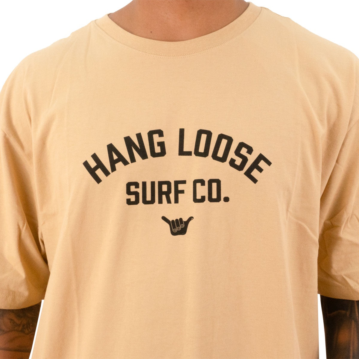 Camiseta Hang College
