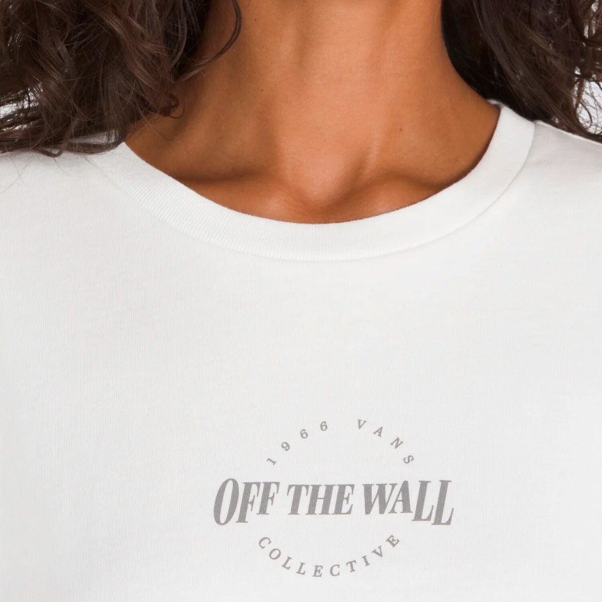 Camiseta Fem Vans Relaxed