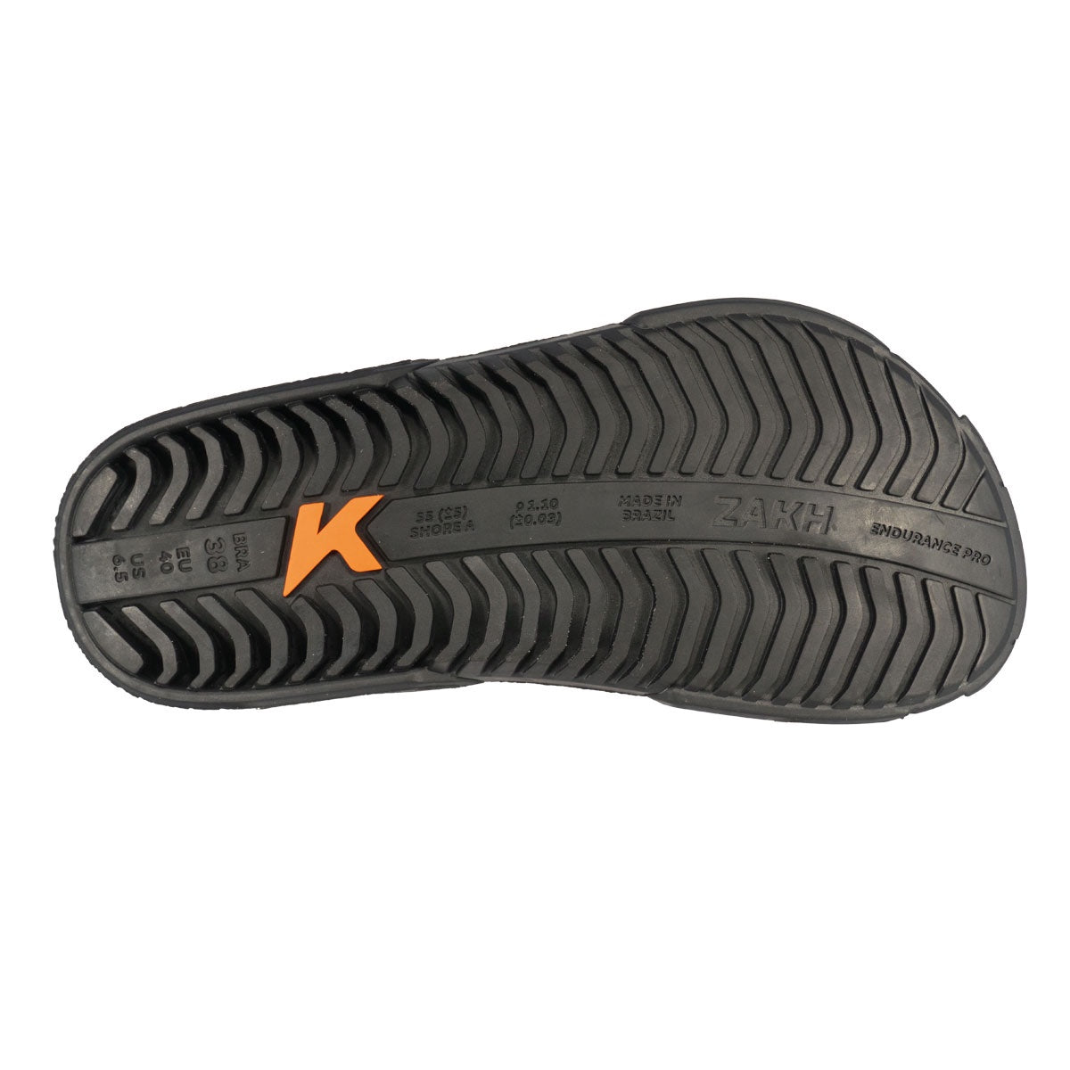 Chinelo Kenner Zakh