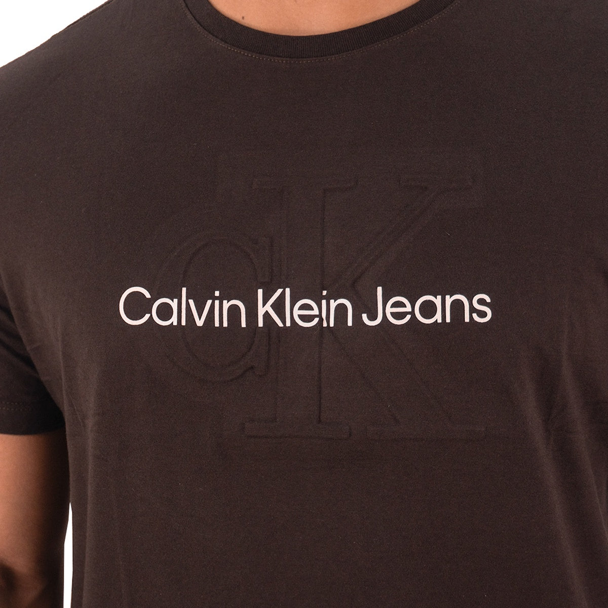 Camiseta Calvin Klein Embossed