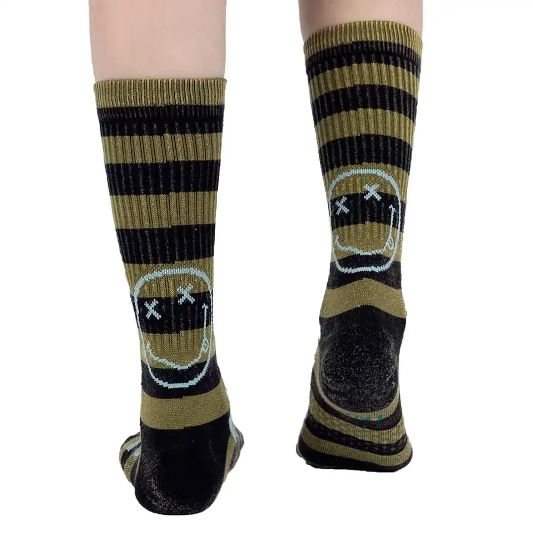 Meia Stance Nirvana