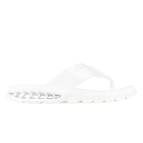 Chinelo Kenner Rakka