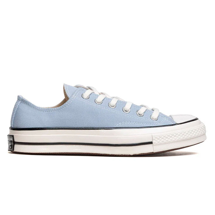 Tênis Converse Chuck