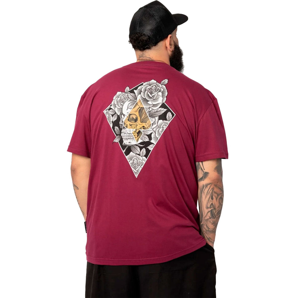 Camiseta MCD Caveira Rosas