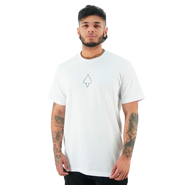 Camiseta MCD Caveira Rosas