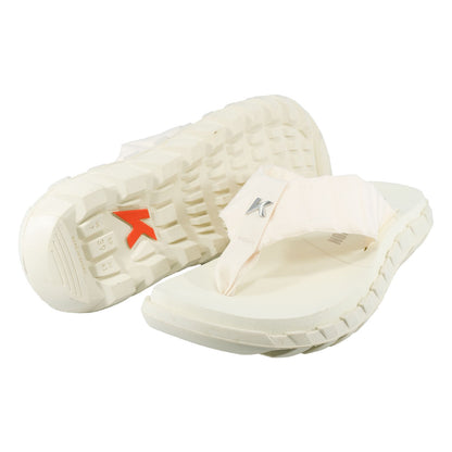 Chinelo Kenner Megah