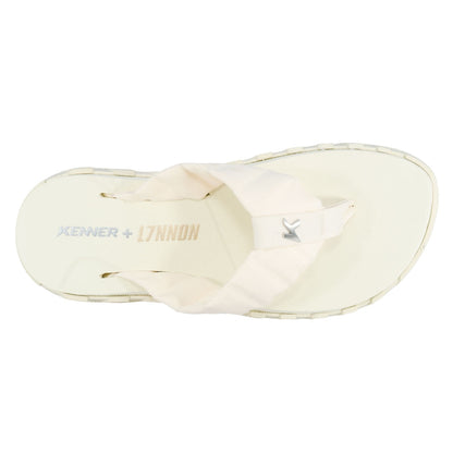 Chinelo Kenner Megah