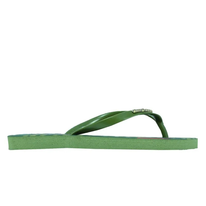Chinelo Hang Watercolor