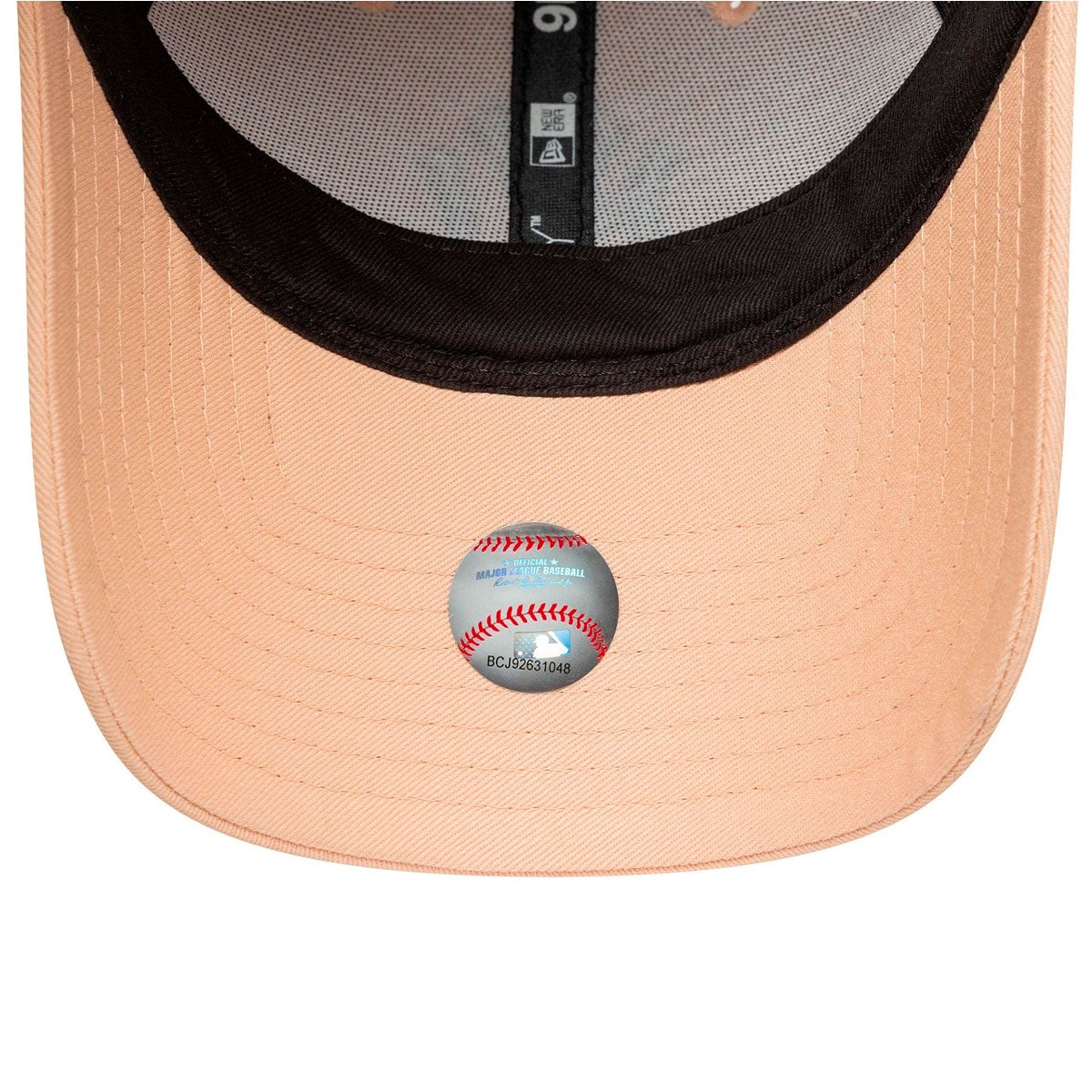 Boné Fem New Era 9Forty Yankees