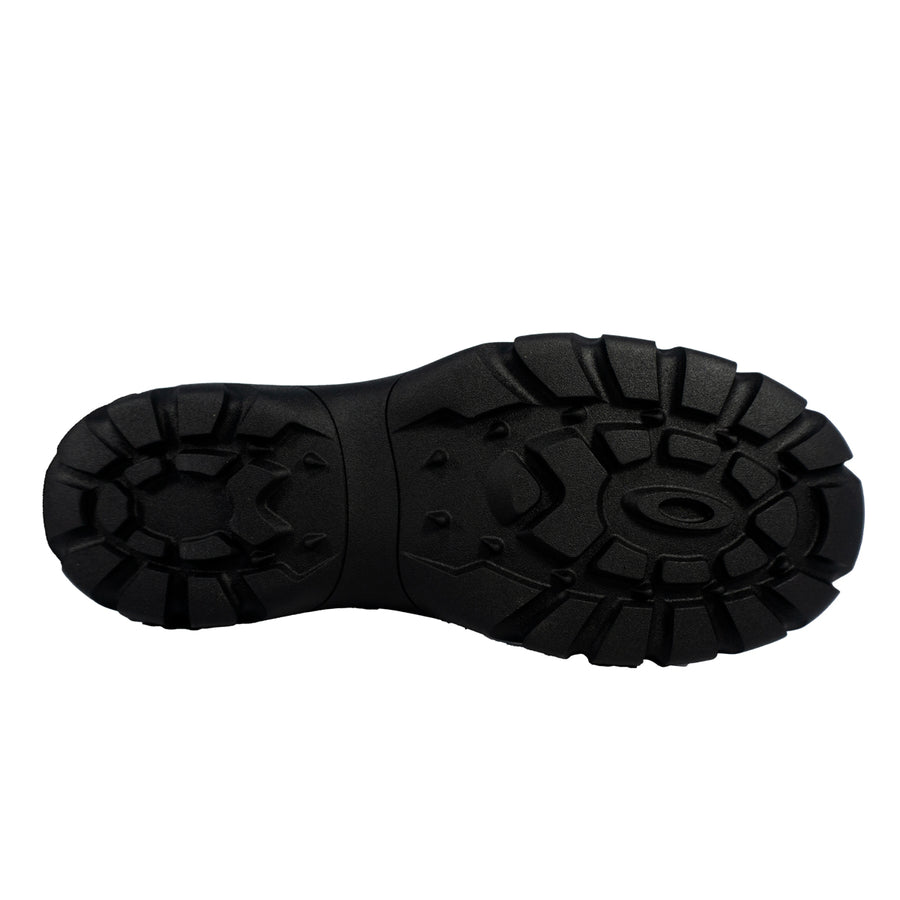 Tênis Oakley Crossfire Masculino — Com calça cargo