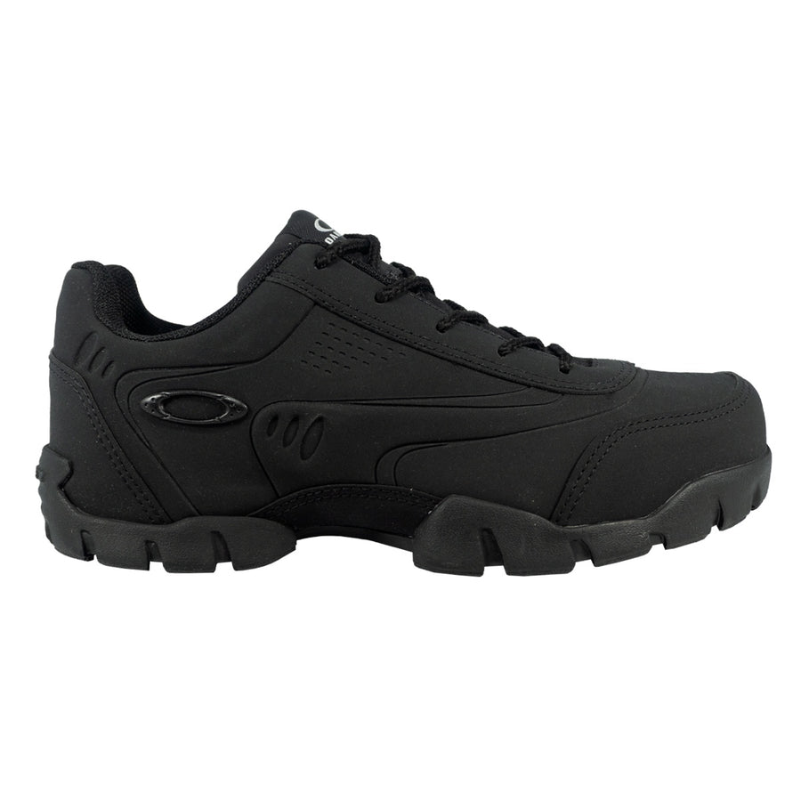 Tênis Oakley Stern Smu Masculino — Preto integral, com uma base que não é de sneaker comum