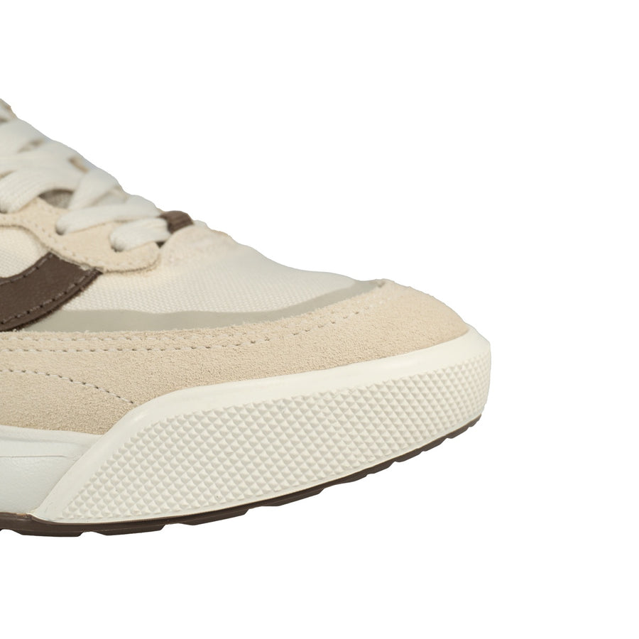 Tênis Vans Ultrarange 2.0 Se Unissex — Onde o creme vira marrom