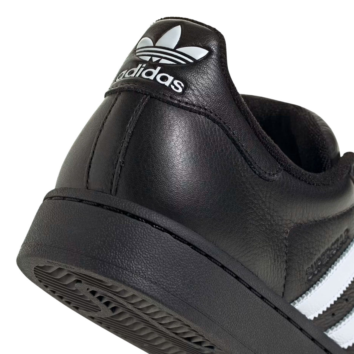 Tênis Adidas Superstar Ii